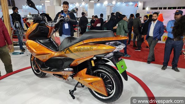 ഓട്ടോഎക്സ്പോ 2020: ക്രൂയിസർ ഇലക്ട്രിക് മാക്സി സ്കൂട്ടറുമായി ഒഖീനാവ