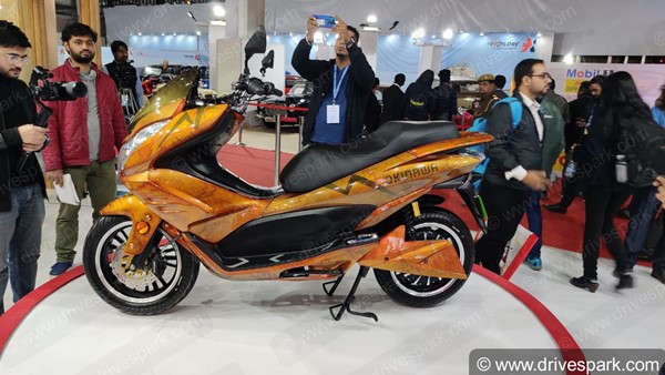 ഓട്ടോഎക്സ്പോ 2020: ക്രൂയിസർ ഇലക്ട്രിക് മാക്സി സ്കൂട്ടറുമായി ഒഖീനാവ