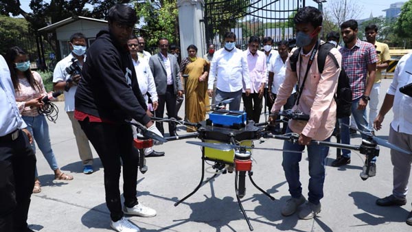 കോവിഡ് -19; നഗരങ്ങൾ അണുവിമുക്തമാക്കാൻ ഡ്രോണുകൾ ഉപയോഗിച്ച് സർക്കാർ