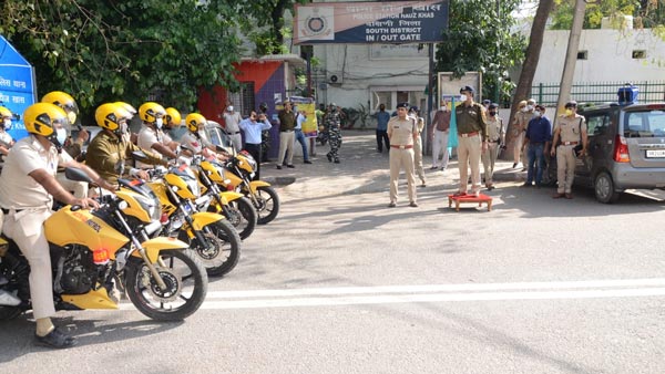 കൊവിഡ് പട്രോളിംഗ്; ഡൽഹിയിൽ 40 മോട്ടോർസൈക്കിളുകൾ വിന്യസിച്ച് പൊലീസ്