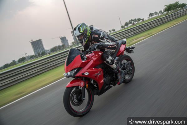 എക്സ്പൾസ് 200 T, എക്സ്ട്രീം 200 R, 200 S എന്നിവ ഔദ്യോഗിക വെബ്സൈറ്റിൽ നിന്ന് ഹീറോ പിൻവലിച്ചു