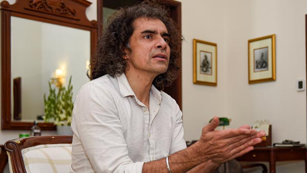 പ്രമുഖ ഇന്ത്യൻ താരങ്ങളും അവരുടെ ആദ്യ വാഹനങ്ങളും
