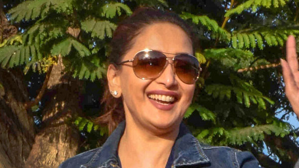 മാധുരി ദീക്ഷിന്റെ ഹോട്ട് ഗ്യാരേജില് ഇടംപിടിച്ച് ആഢംബര ഇന്നോവ
