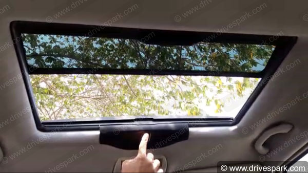 മിതമായ വിലയിൽ സൺറൂഫ് വാഗ്ദാനം ചെയ്യുന്ന അഞ്ച് കാറുകൾ
