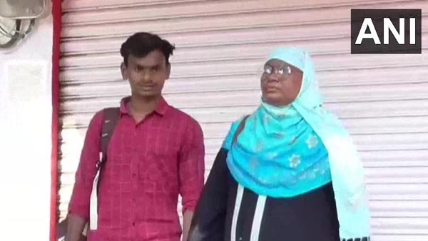 ലോക്ക്ഡൗണില് കുടുങ്ങി മകന്; തിരിച്ചെത്തിക്കാന് അമ്മ സ്കൂട്ടറോടിച്ചത് 1400 കിലോമീറ്റര്