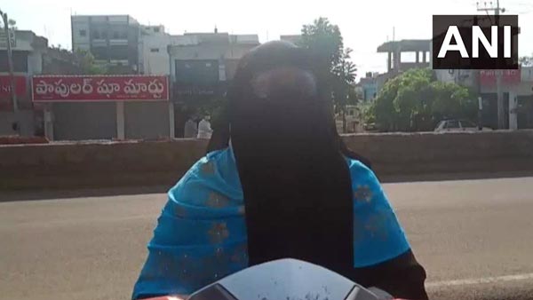 ലോക്ക്ഡൗണില് കുടുങ്ങി മകന്; തിരിച്ചെത്തിക്കാന് അമ്മ സ്കൂട്ടറോടിച്ചത് 1400 കിലോമീറ്റര്