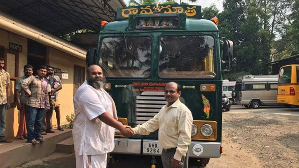 പഴമയുടെ പകിട്ടും ആധുനിക സൗകര്യങ്ങളും; മലയാളിയുടെ കരവിരുതിൽ ഒരുങ്ങി ടാറ്റ ബസ്