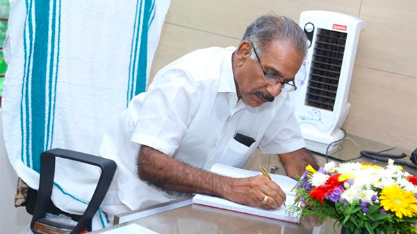കെഎസ്ആര്ടിസി നാളെ മുതല് ഓടിത്തുടങ്ങും; തിരക്കുള്ള സമയങ്ങളില് കൂടുതല് സര്വീസ്