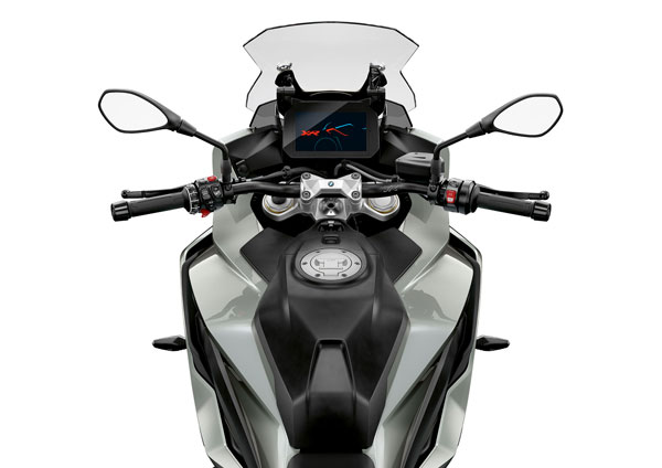 ബിഎംഡബ്ല്യു F 900 R, F 900 XR മോഡലുകൾ മെയ് 21 ന് വിപണിയിലെത്തും
