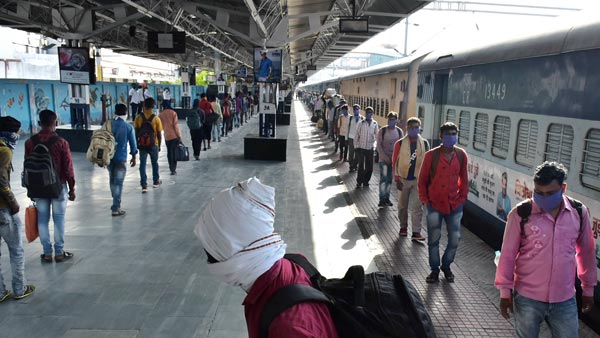 സര്വീസുകള് പുനരാരംഭിക്കാനൊരുങ്ങി റെയില്വേ; ബുക്കിങ് ഇന്നുമുതല്