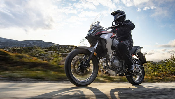 2020 CB400X ഡ്യുവൽ സ്പോർട്ട് മോട്ടോർസൈക്കിൾ വിപണിയിൽ എത്തിച്ച് ഹോണ്ട