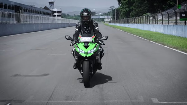 നിഞ്ച ZX-25R -ന്റെ കരുത്തും ടോര്ഖും വെളിപ്പെടുത്തി കവസാക്കി