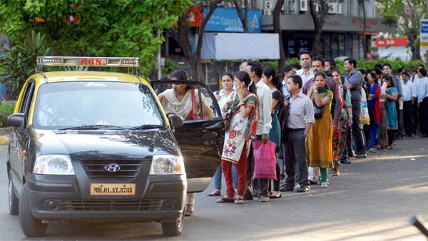 കാലി-പീലിക്ക് വിട! മുംബൈയിലെ പ്രീമിയർ പദ്മിനി ടാക്സികൾ നിരത്തൊഴിയുന്നു