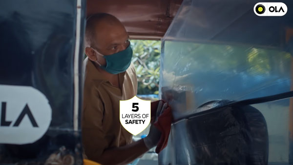 യാത്രക്കാർക്ക് സുരക്ഷ ഉറപ്പു വരുത്താൻ പ്രൊടക്ടീവ് സ്ക്രീനുമായി ഓല