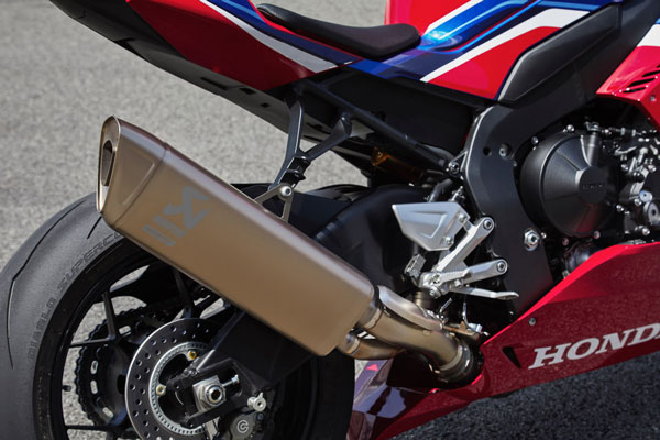 2020 CBR 1000RR-R ഫയർബ്ലേഡിന്റെ ബുക്കിംഗ് ആരംഭിച്ച് ഹോണ്ട