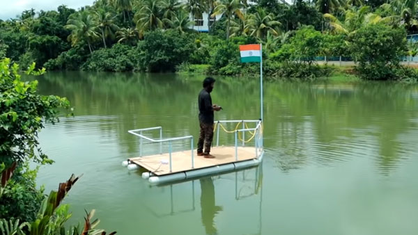 സമൂഹ മാധ്യമങ്ങളിൽ വൈറലായി മലയാളിയുടെ RC ബോട്ട്