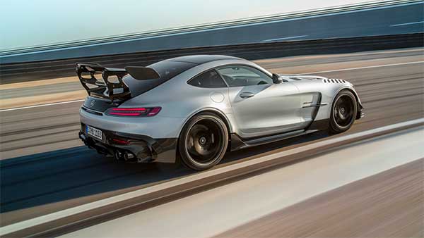 730 bhp കരുത്തുമായി AMG GT ബ്ലാക്ക് സീരീസ് അവതരിപ്പിച്ച് മെർസിഡീസ്
