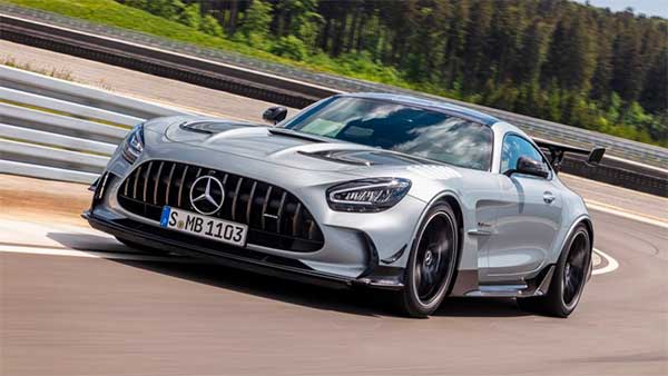 730 bhp കരുത്തുമായി AMG GT ബ്ലാക്ക് സീരീസ് അവതരിപ്പിച്ച് മെർസിഡീസ്