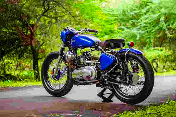 റെട്രോ ശൈലിയിൽ പരിഷ്കരിച്ച ഡീസൽ ബുള്ളറ്റ്