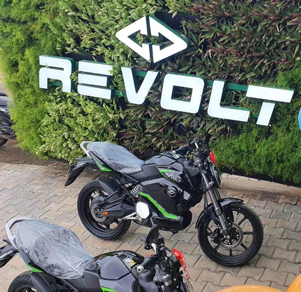 RV400, RV300 ഇലക്ട്രിക് ബൈക്കുകളുടെ ഡെലിവറി ആരംഭിച്ച് റിവോള്ട്ട്
