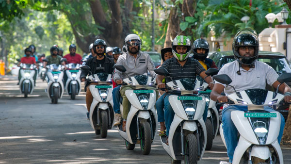 മുംബൈ, പൂനെ നഗരങ്ങളിലേക്ക് ഇലക്ട്രിക് സ്കൂട്ടറുകളുമായി ഏഥര്