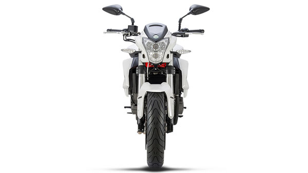 TNT 600i-യെ ഫിലിപ്പീന്സില് അവതരിപ്പിക്കാനൊരുങ്ങി ബെനലി