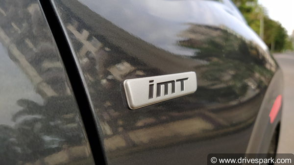 ക്ലച്ചില്ലാതെ ഗിയര് മാറാം; ഹ്യുണ്ടായി വെന്യു iMT പതിപ്പിന്റെ ആദ്യ ഡ്രൈവ് റിവ്യൂ