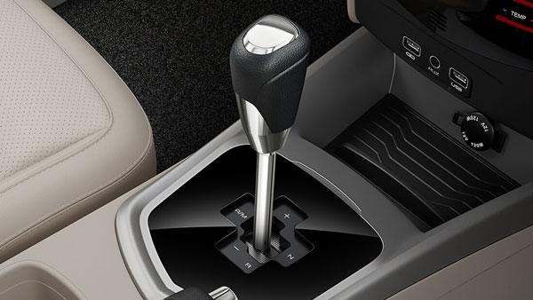 XUV300 -യുടെ വില വെട്ടിക്കുറച്ച് മഹീന്ദ്ര