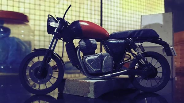 റോയല് എന്ഫീല്ഡ് ഇന്റര്സെപ്റ്റര് 650 മിനിയേച്ചര് വൈറലാകുന്നു; വീഡിയോ