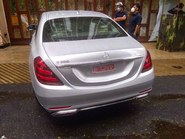മെർസിഡീസ് S600 ഗാർഡ്; അംബാനിയുടെ പുതിയ കളിപ്പാട്ടം വീട്ടിലെത്തി