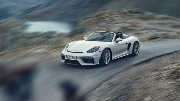 718 സ്പൈഡർ, കേമാൻ GT4 മോഡലുകൾ ഇന്ത്യയിൽ അവതരിപ്പിച്ച് പോർഷ