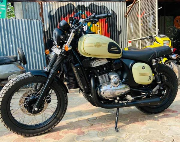 30,000 രൂപയ്ക്ക് സ്ക്രാംബ്ലറായി രൂപം മാറി ജാവ 42