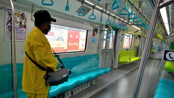 കൊച്ചി മെട്രോ സര്വീസ് പുനരാരംഭിച്ചു; യാത്രനിരക്കും കുറച്ചു
