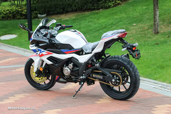 ബിഎംഡബ്ല്യു S1000RR സൂപ്പർ ബൈക്കിന് ഒരു ചൈനീസ് അപരൻ ''മോട്ടോ S450RR