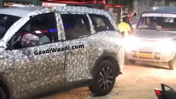 പരീക്ഷണയോട്ടം നടത്തി പുതുതലമുറ മഹീന്ദ്ര XUV500; സ്പൈ ചിത്രങ്ങള്
