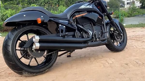 ഇന്ത്യൻ സ്കൗട്ടായി രൂപം മാറി റോയൽ എൻഫീൽഡ് തണ്ടർബേർഡ്