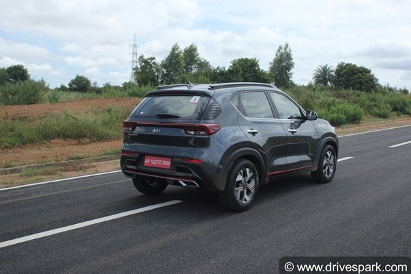 സോനെറ്റിന്റെ ഡെലിവറി ആരംഭിച്ച് കിയ