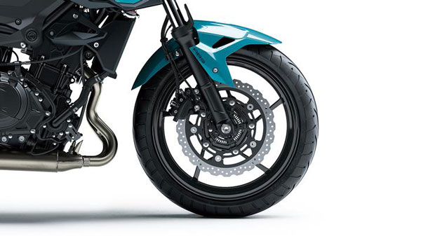 പുതുമയോടെ 2021മോഡൽ Z250 ബൈക്കിനെ പരിചയപ്പെടുത്തി കവസാക്കി