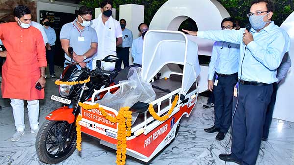 ഫസ്റ്റ് റെസ്പോണ്ടര് വാഹനമായി നാല് എക്സ്ട്രീം 200R വാഹനങ്ങള് കൈമാറി ഹീറോ