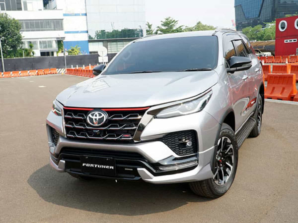 2021 ഫോർച്ച്യൂണർ TRD സ്പോർടിവോ ഫെയ്സ്ലിഫ്റ്റ് അവതരിപ്പിച്ച് ടൊയോട്ട