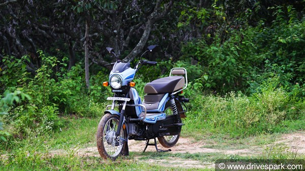 കാലങ്ങളായി നിരത്തുകളിലെ പടക്കുതിര; ടിവിഎസ് XL 100 കംഫര്ട്ട് ബിഎസ് VI റിവ്യൂ