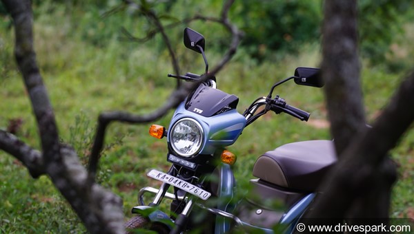 കാലങ്ങളായി നിരത്തുകളിലെ പടക്കുതിര; ടിവിഎസ് XL 100 കംഫര്ട്ട് ബിഎസ് VI റിവ്യൂ
