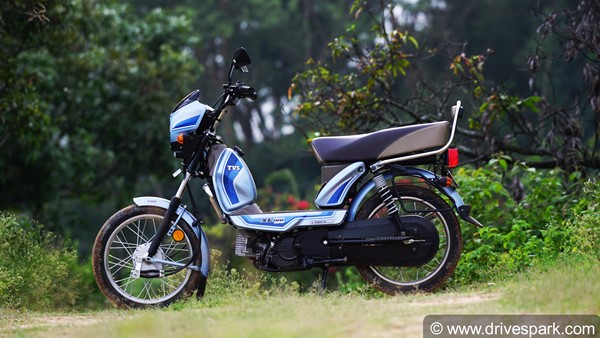 കാലങ്ങളായി നിരത്തുകളിലെ പടക്കുതിര; ടിവിഎസ് XL 100 കംഫര്ട്ട് ബിഎസ് VI റിവ്യൂ