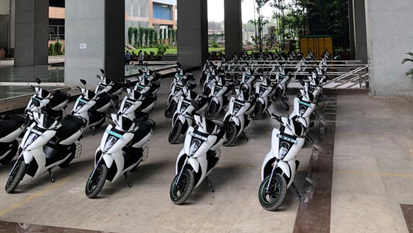 450X, 450 പ്ലസ് മോഡലുകള്ക്ക് ഇനി തുക മുഴുവനായും അടക്കാം; പദ്ധതിക്ക് തുടക്കമിട്ട് ഏഥര്