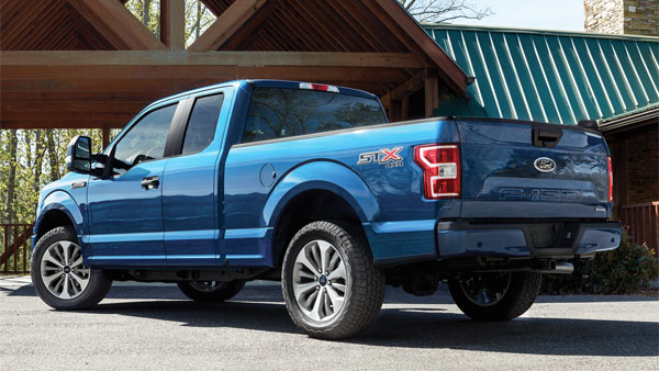 F-150 പിക്കപ്പ് ട്രക്കിലെ മാക്സ് റെക്ലൈൻ സീറ്റുകൾക്ക് പേറ്റൻഡ് നേടി ഫോർഡ്