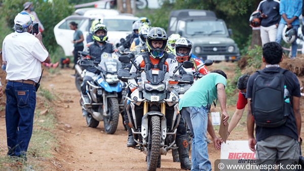 ബിഗ്റോക്ക് ഡേർട്ട്പാർക്ക് ട്രെയിൽ അറ്റാക്ക് ചലഞ്ച് 2020: റോയൽ എൻഫീൽഡ് ഹിമാലയനുമായി ഒരു റേസ് വീക്കെന്റ്