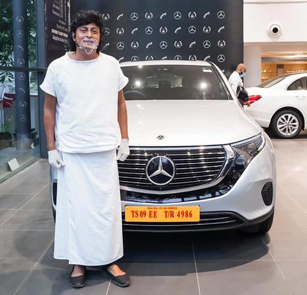 ഇന്ത്യയിലെ ആദ്യത്തെ ആഢംബര ഇലക്ട്രിക് എസ്യുവി മെർസിഡീസ് EQC സ്വന്തമാക്കി ബോബി ചെമ്മണ്ണൂർ