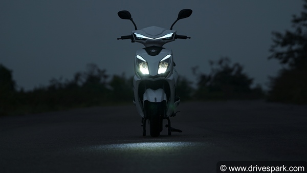 ഈവ് സെനിയ ഇലക്ട്രിക് സ്കൂട്ടര് ഡ്രൈവിംഗ് ഇംപ്രഷനുകള്