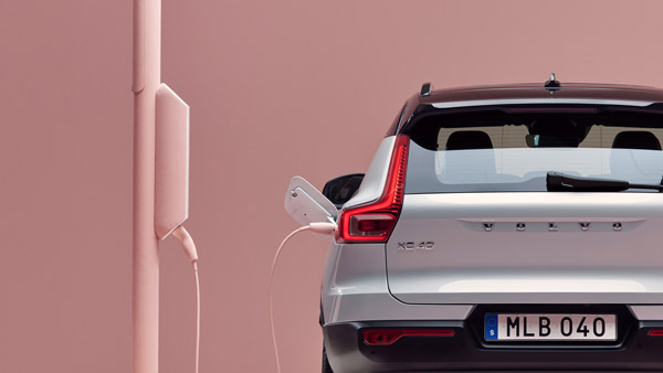 XC40 റീചാര്ജ് ഇലക്ട്രിക് എസ്യുവിയുടെ അവതരണം; കൂടുതല് വിവരങ്ങളുമായി വോള്വോ