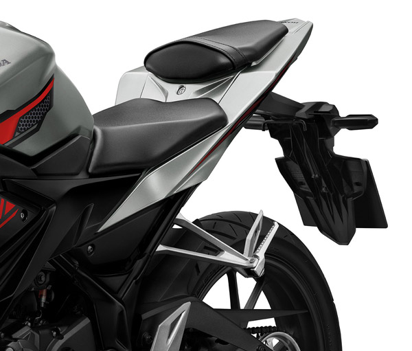 2020 CBR150R അവതരിപ്പിച്ച് ഹോണ്ട; എതിരാളി യമഹ R15 V3